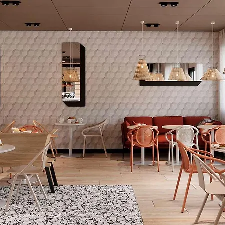 Ibis Styles Vecchio 维琪奥港