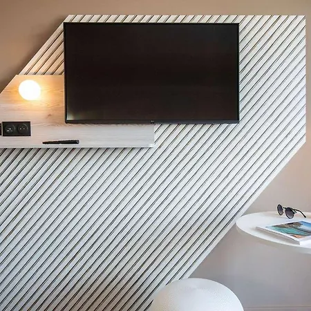 Ibis Styles Vecchio * Porto-Vecchio (Corsica)