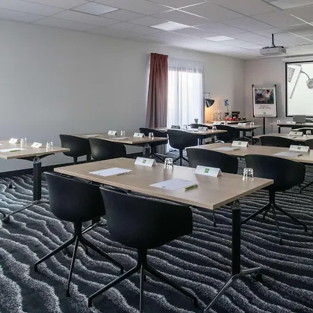 Ibis Styles Vecchio * פורטו-וישיו